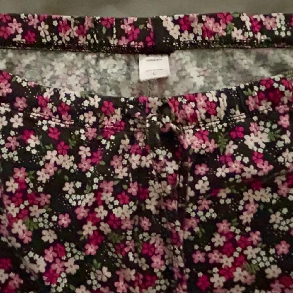 Victoria's Secret Pajama Set - Picture 4 of 4